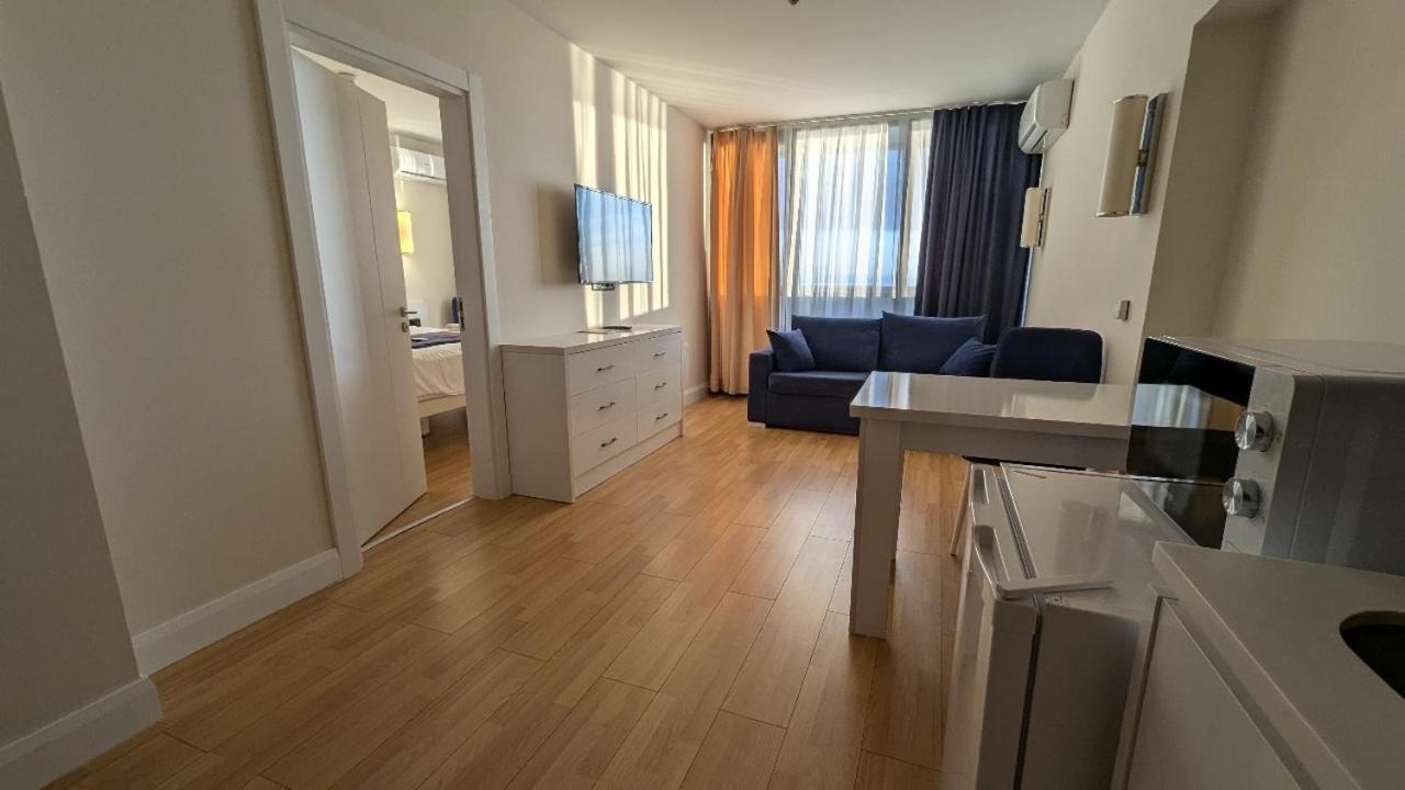 Orbi City, Block C Apartament